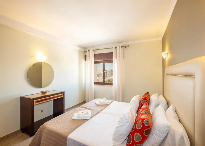 Apartment #018 T2 Elisabete By Holidays Albufeira