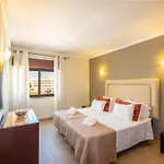 #018 T2 Elisabete By Holidays Apartmán Albufeira