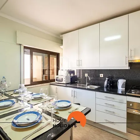 #018 T2 Elisabete By Holidays * البوفيرا