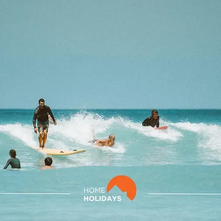 #018 T2 Elisabete By Holidays *